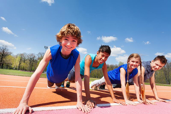 ورزش و فعالیت بدنی در نوجوانی